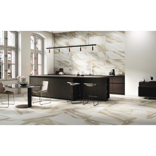 fenyes calacatta marvany hatasu burkolat nagymeretu 120x120 cm csempe padlolap jarolap elegans polgari klasszikus erezetes kulonleges nappali furdoszoba nagymeretu 5.jpg